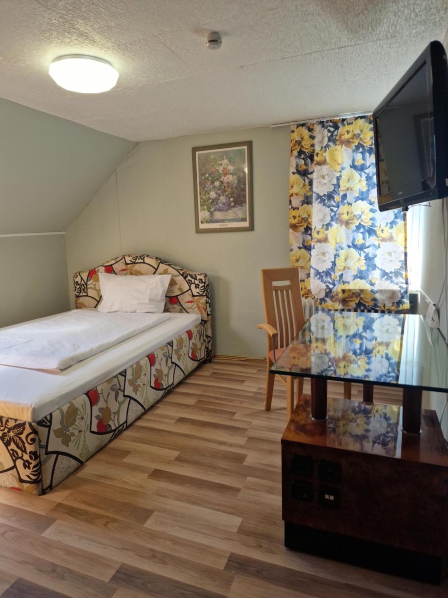 Pension Pale' Bach Bad Hersfeld Exterior foto